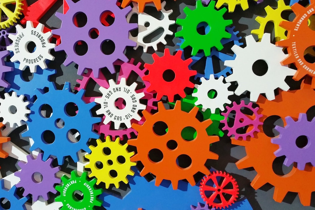 5 Ways to use automation - cogwheels - Photo by Digital Buggu - Pexels