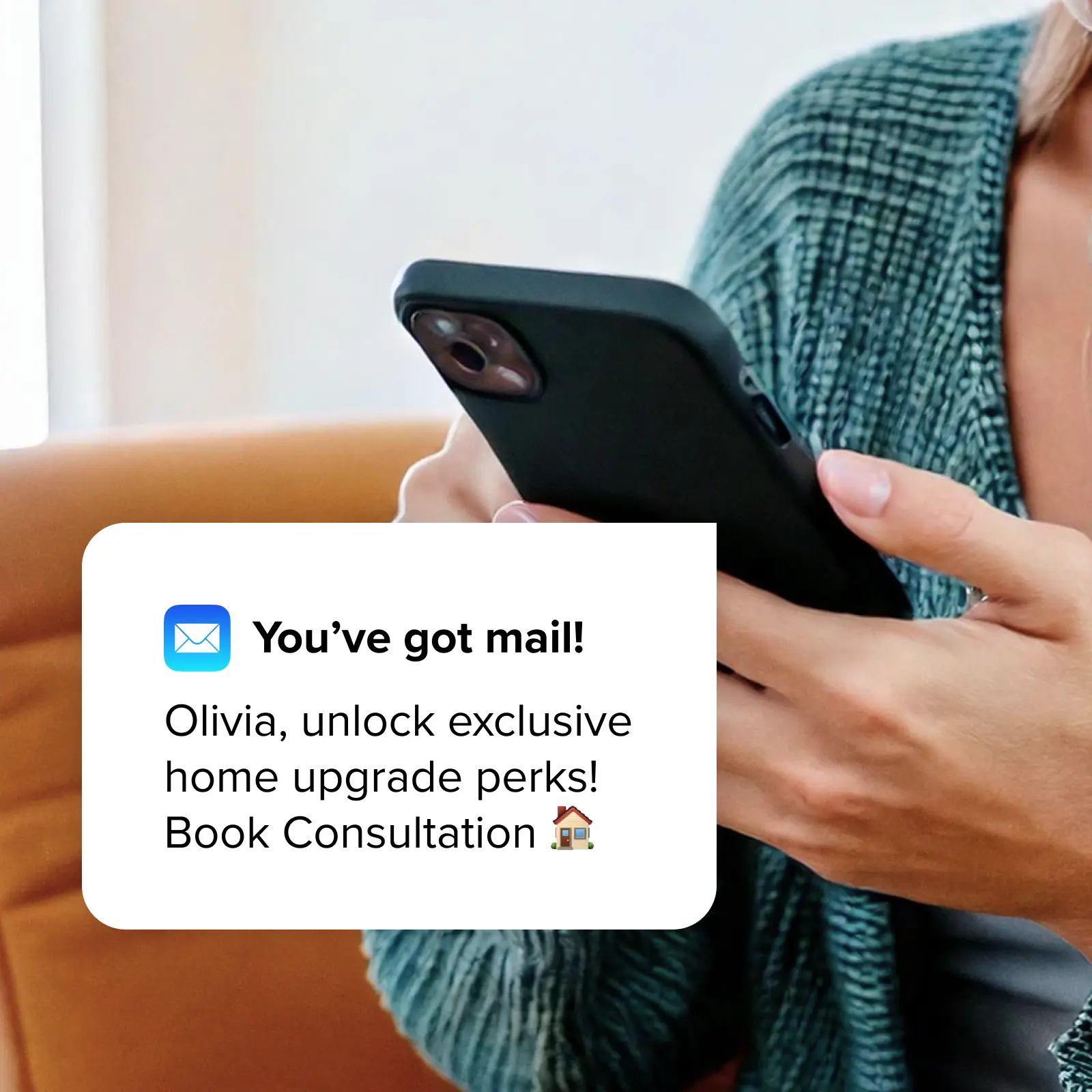 A re-engagement message from a contractor business arriving as a phone notification.