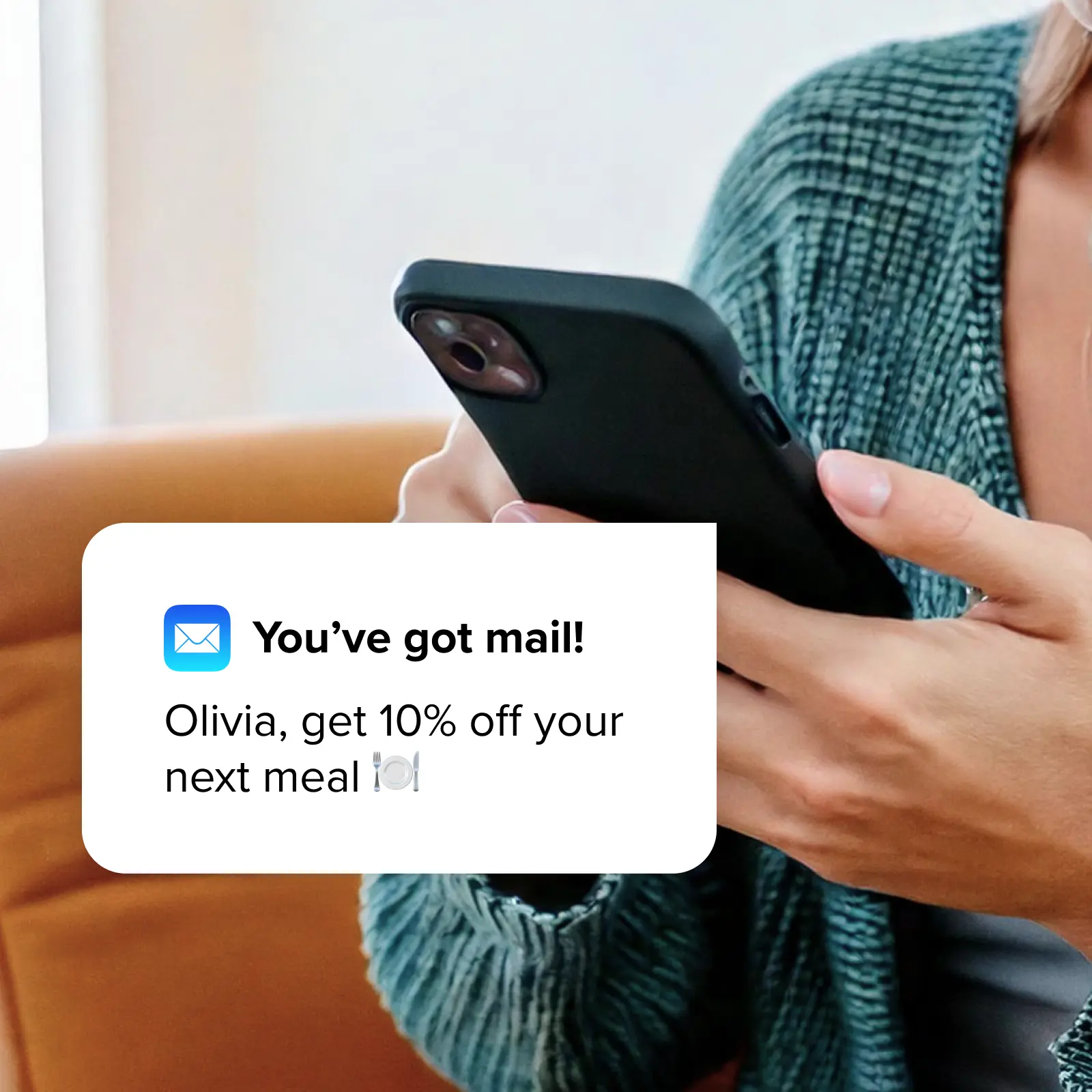 A re-engagement message from a restaurant business arriving as a phone notification.
